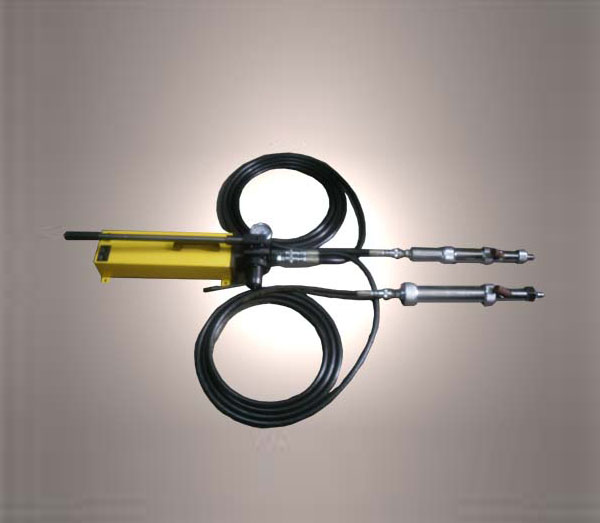 SYB-2/3雙作手動(dòng)用液壓泵與TXY-JII注劑 SYB-2/3雙作手動(dòng)用液壓泵與TXY-JII注劑